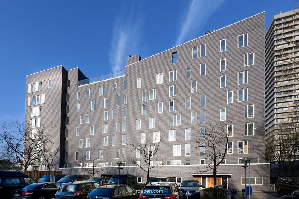 Sanierung eines 70er-Jahre Wohnhauses: Keramisches Fassadensystem VIDAR
