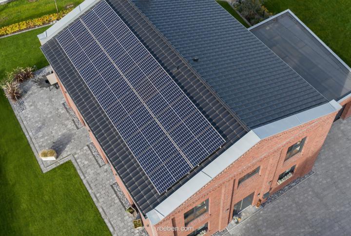 FLANDERNplus basalt mit Solaranlage