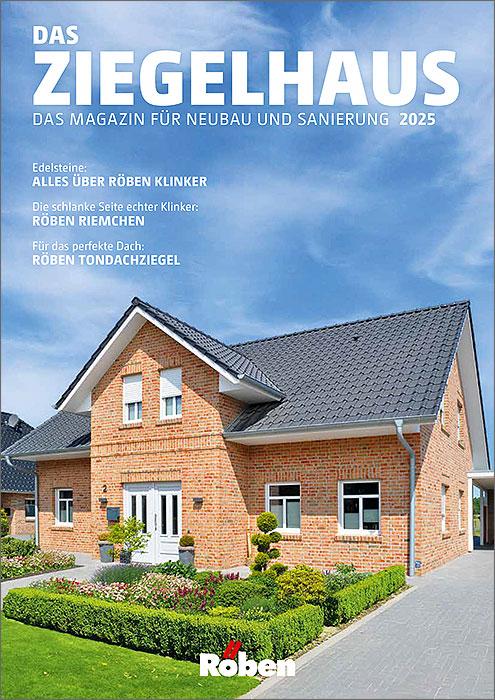 Katalog Klinkerhaus mit dunklem Dach und Garten im Vordergrund