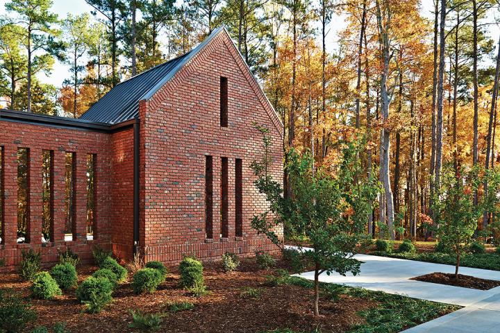 Wohnhaus Raleigh, NC State University, USA: Klinker Triangle Brick, Brick-Design®, Sondersortierung | Foto: Dustin Peck Photography