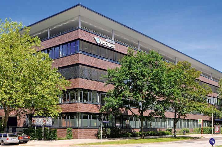 Wohn- und Geschäftsbebauung in Hamburg: Klinker ADELAIDE burgund | Foto: Urs Kluyver