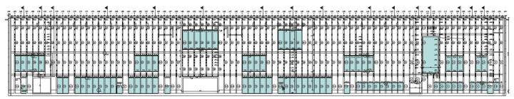 Detaillierte Planung: ein komplexes System von Zahlen und Buchstaben, allesamt Anpassungen an Fassadenöffnungen, Lage, Installationen und mehr (vereinfachter Plan)