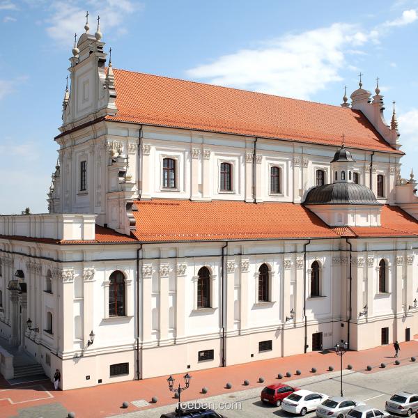 Dachziegel MILANO naturrot - Franziskanerkirche in Zamość (PL)