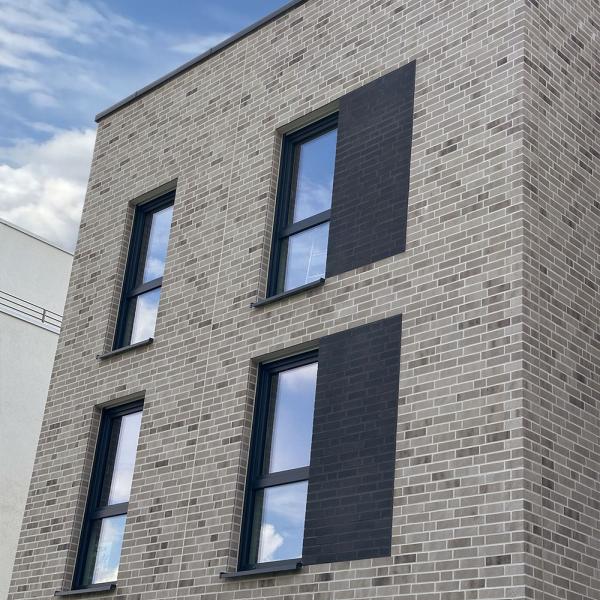 Klinkerriemchen TOULOUSE-schwarz-nuanciert_grau-carbon_beige_Paulusanger-Recklinghausen 