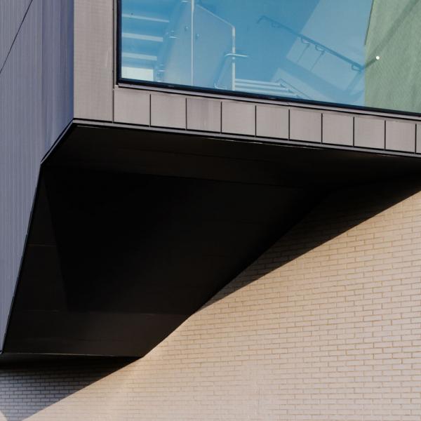 Liverpool (GB): Art & Design Academy - Rick Mather Architects
