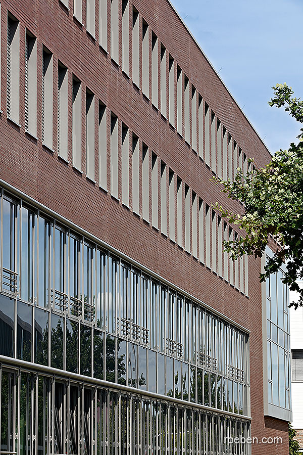 Klare Kante - Bürogebäude in Münster | Röben Tonbaustoffe GmbH